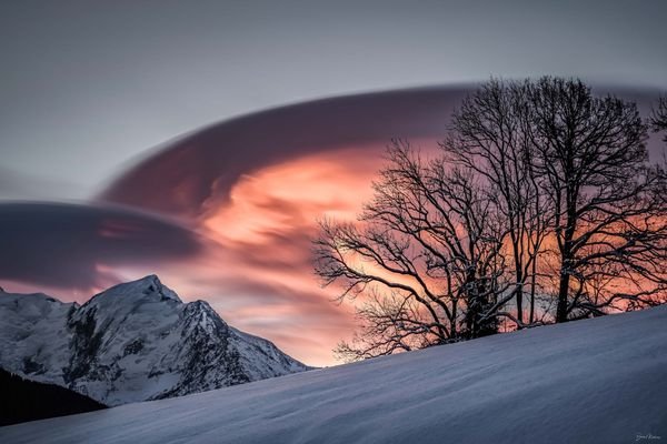 Bionnassay sunrise — Photographie d'art par Boris Molinier